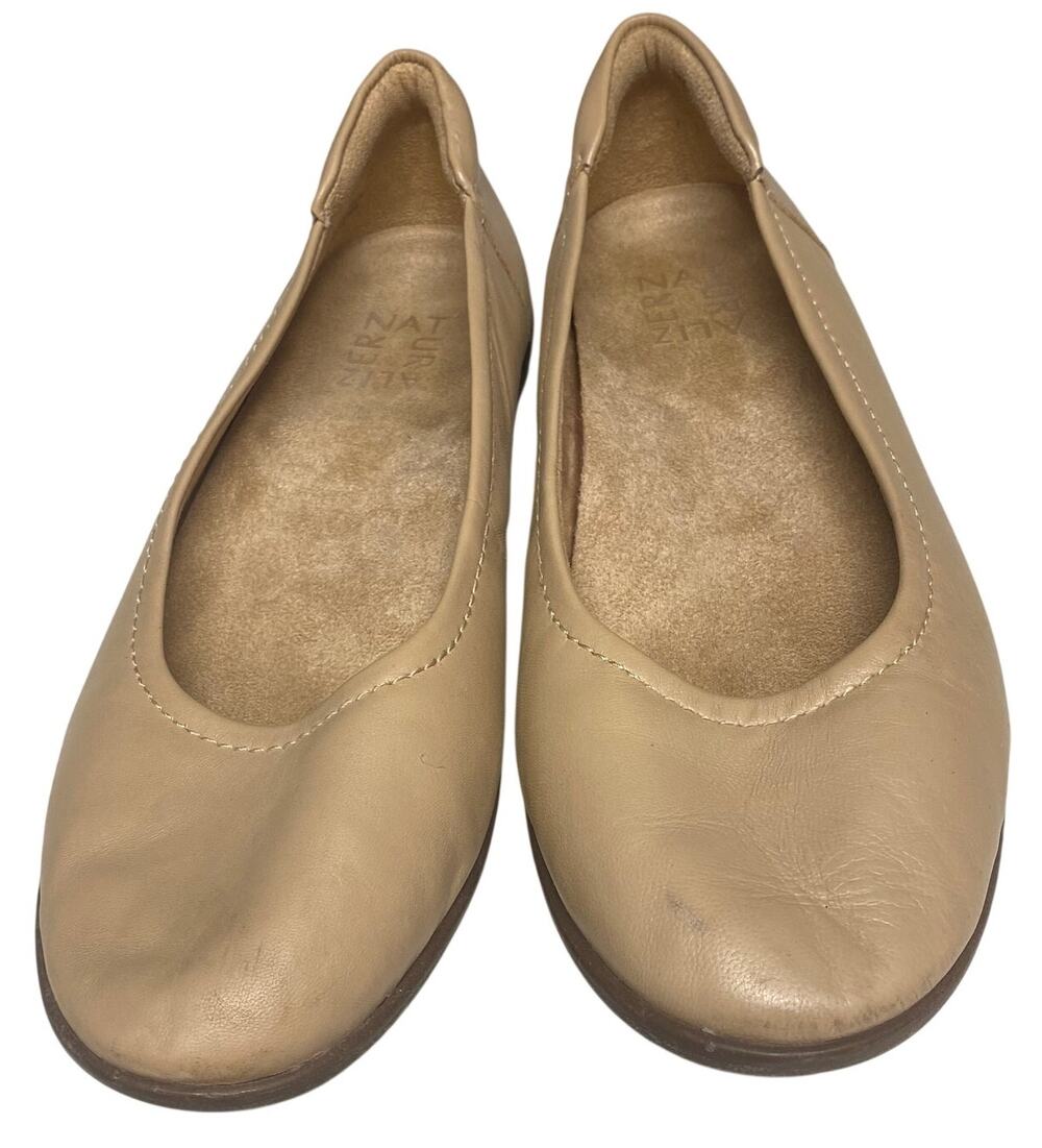 Naturalizer Women's Ballet Flats, Leather, Tan, Size 7M, Pre-Owned, Minor Flaws